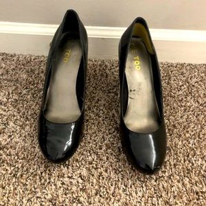 Patent leather 2.5 inch